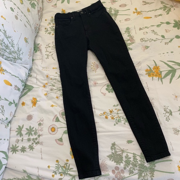 Everlane Pants - Everlane Highwaisted Skinny Jeans